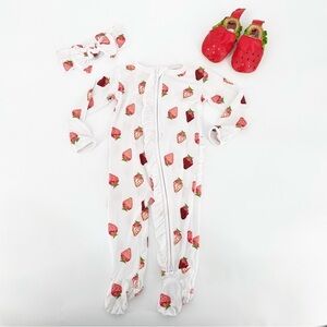 Bundle House of Loolous Strawberry Bamboo Sleeper EZPZ  Strawberry Crib Shoes